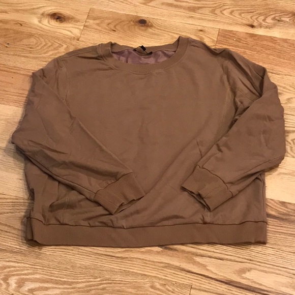 Banana Republic women’s sweatshirt - Picture 2 of 8